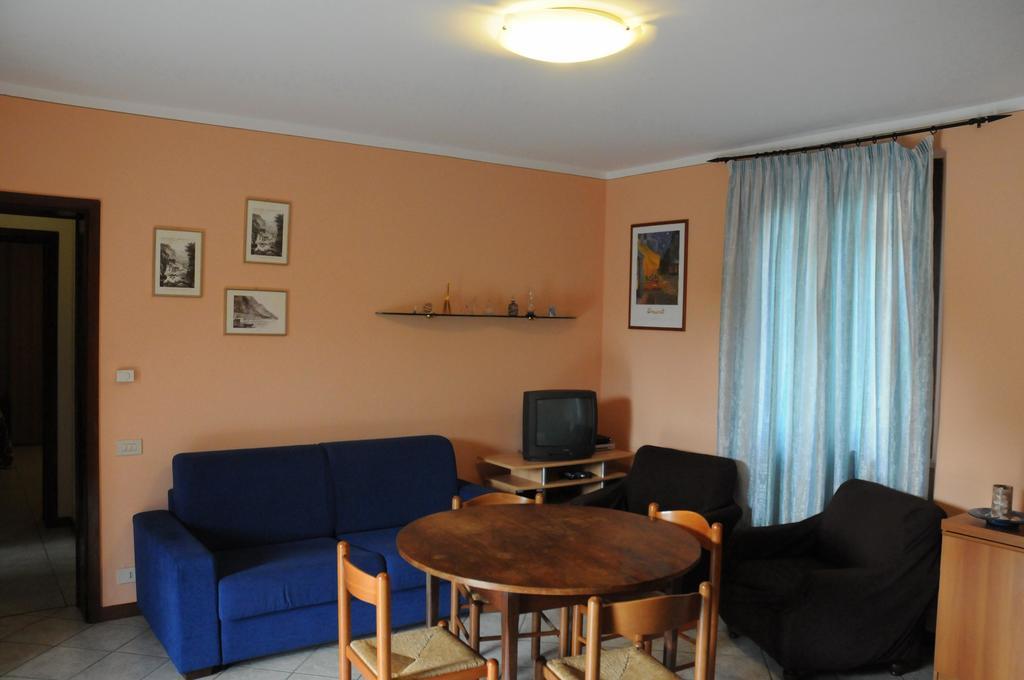 Hotel Desenzano Desenzano del Garda Habitación foto
